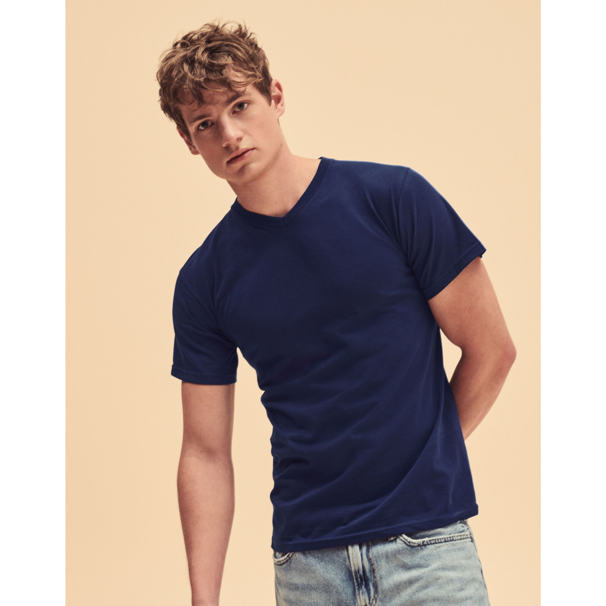 Fruit Of The Loom 61066 Men's Valueweight V-Neck T-Shirt